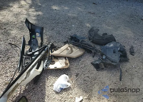 2015 BMW 328 Xi Sulev z USA, uszkodzony, nr VIN WBA3B5G50FNS13366